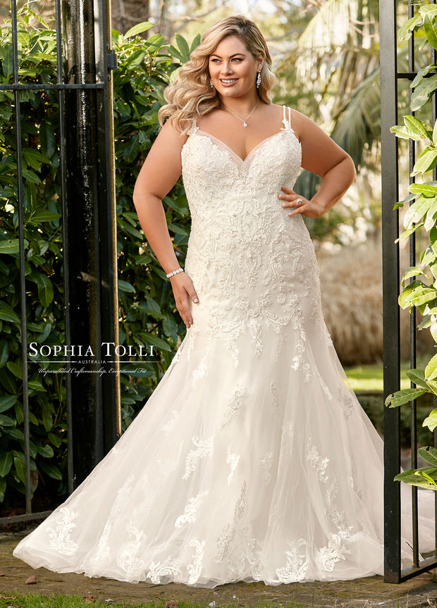 SOPHIA TOLLI Y11957BLS-Gemini Bridal Prom Tuxedo Centre