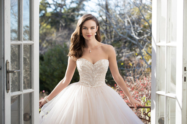 SOPHIA TOLLI Y11891-Gemini Bridal Prom Tuxedo Centre