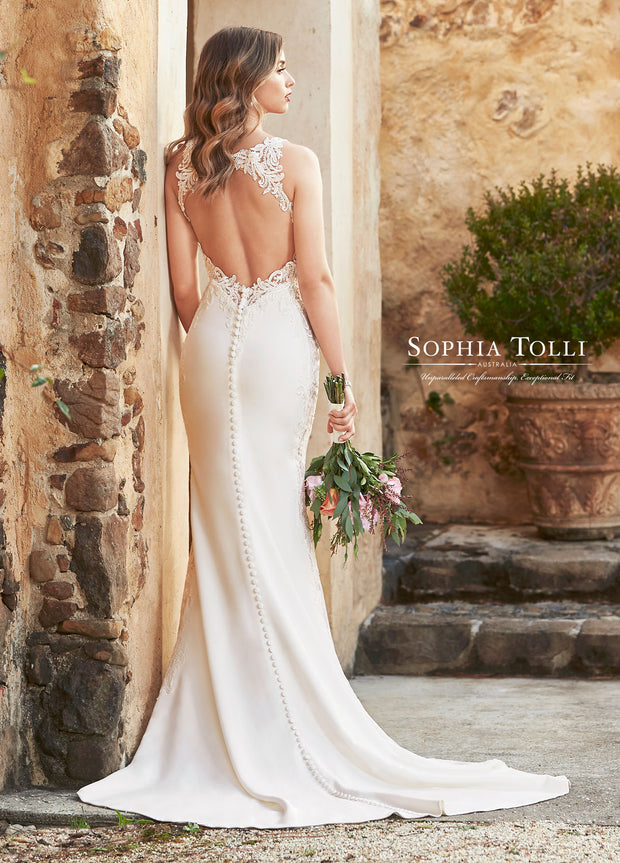 SOPHIA TOLLI Y11968-Gemini Bridal Prom Tuxedo Centre