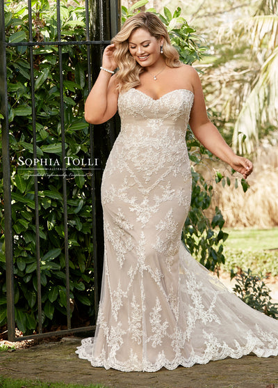 SOPHIA TOLLI Y11946B-Gemini Bridal Prom Tuxedo Centre