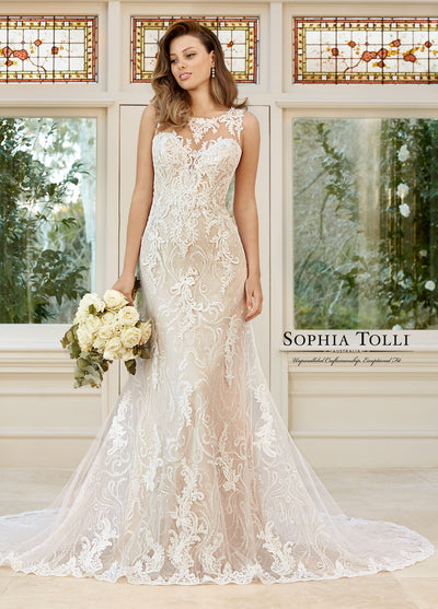 SOPHIA TOLLI Y11969-Gemini Bridal Prom Tuxedo Centre